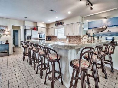 Breakfast Bar with Seating